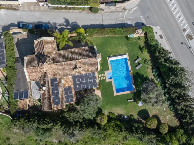 Chalet 5 habitaciones 362m² en venta - Marbella — 4