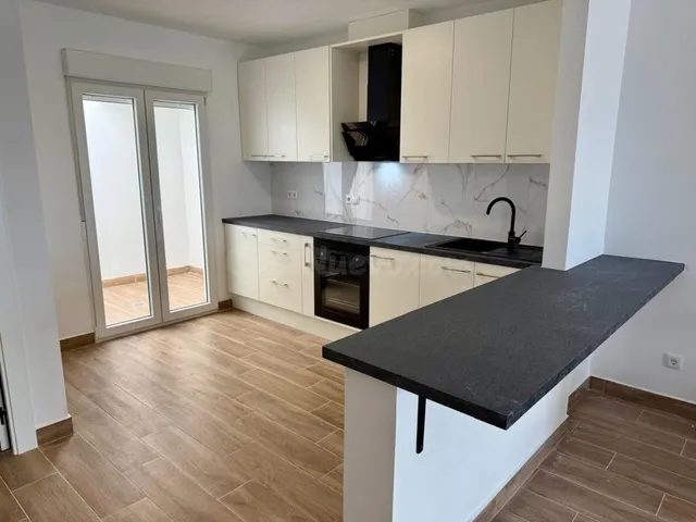 Casa 3 habitaciones en venta - Centro de la Ciudad Quesada - foto 3