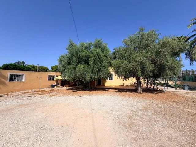 DOS CASAS EN UNA EN MATOLA SOLO EN ALQUILER - foto 5