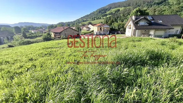 TERRENO URBANO EN LLOREDA. SANTA MARÍA DE CAYON. — 5