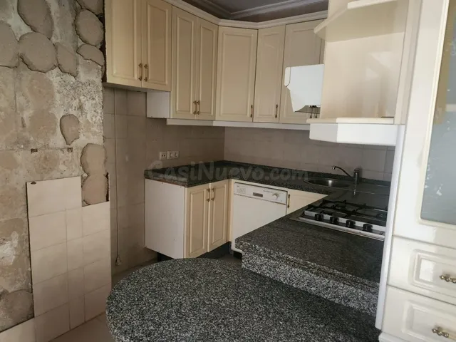 Venta de Piso + Local en Badajoz - foto 5