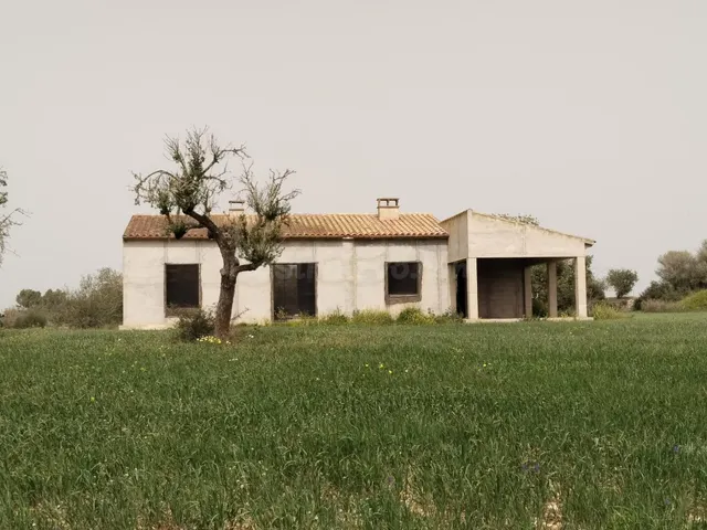 Finca rústica en construcción cerca de Felanitx