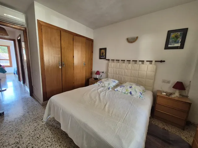 Piso de 3 dormitorios con un gran potencial — 11