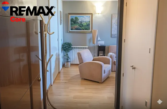 Exclusivo Dúplex en el Corazón de Avenida de España - foto 3