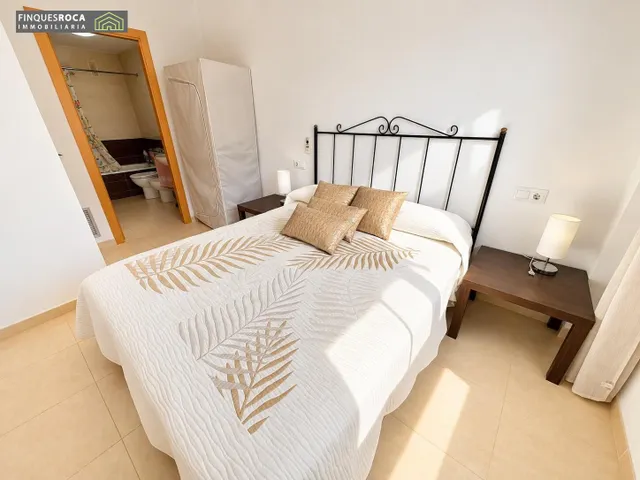 Para entrar a Vivir Piso de 3 Dormitorios, 2 Baños, Cocina Independiente, Comedor-Estar, Terraza y Piscina Comunitaria — 12