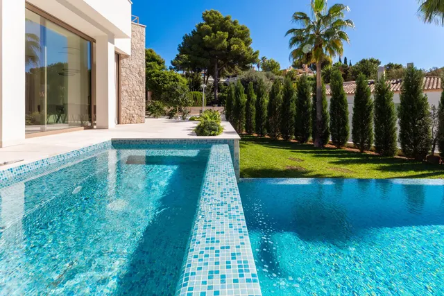 LUXURIUS Nueva Villa de Construcción en una ubicación privilegiada en BENDINAT — 14