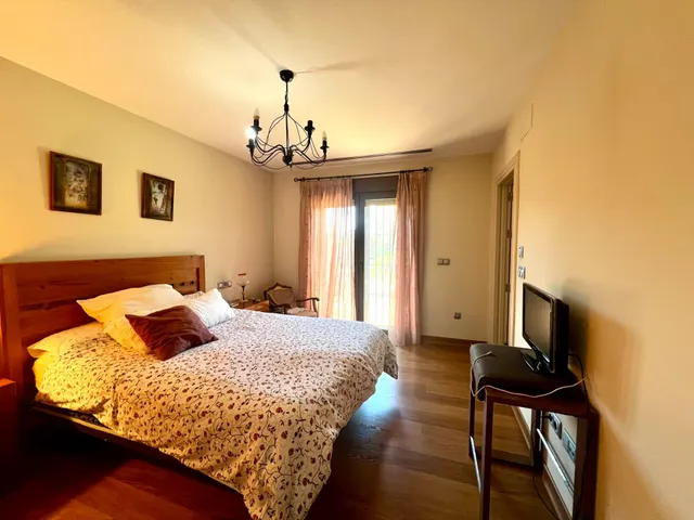 Se vende finca con increíble chalet en La Manga Club — 25
