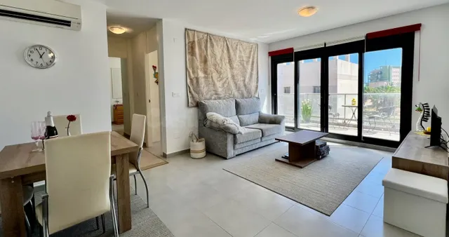 Impresionante Apartamento de 2 habitaciones en Mil Palmeras ️ — 2
