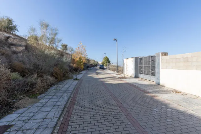 MAGNIFICA PARCELA EN ALTOS DE LA ZUBIA — 17