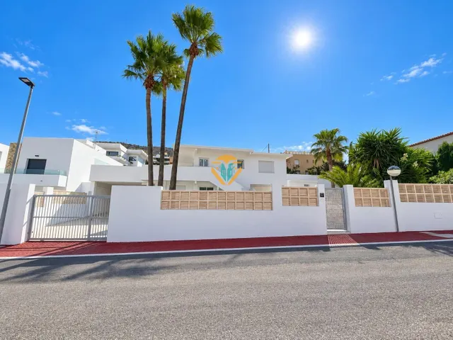 CHALET INDEPENDENTE EN EL ALBIR — 6