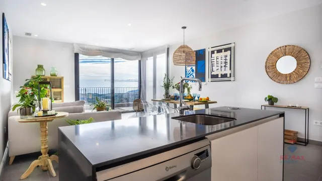 ¡Nueva villa de 3 dormitorios y 2 baños con magníficas vista - foto 4