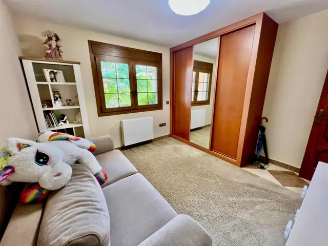 CHALET INDEPENDIENTE CON GRAN PARCELA Y PISCINA PRIVADA EN EL ALBIR, ALFAZ DEL PI — 21
