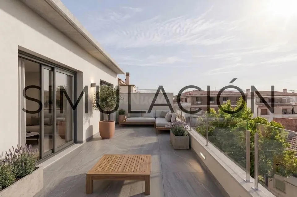 Ático céntrico con gran terraza y vistas !!!!!!!!