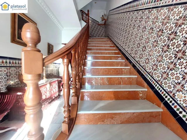 Espectacular casa de pueblo de 160 m2 con terraza, azotea pa - foto 3
