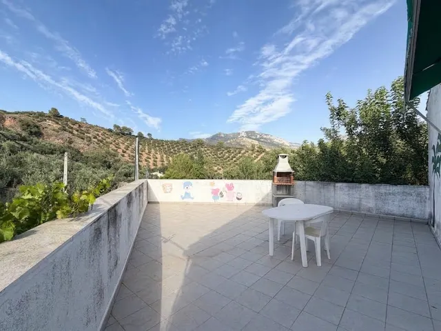 Casa con terreno, olivos y acceso al río Aguascebas — 14