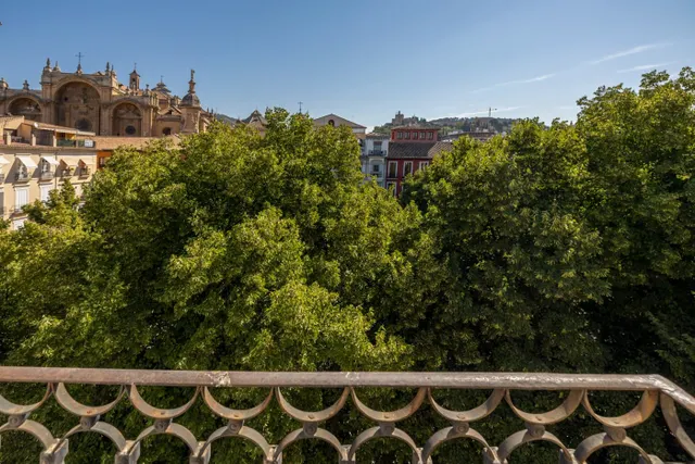 A LA VENTA EDIFICIO EN PLAZA BIB-RAMBLA — 4