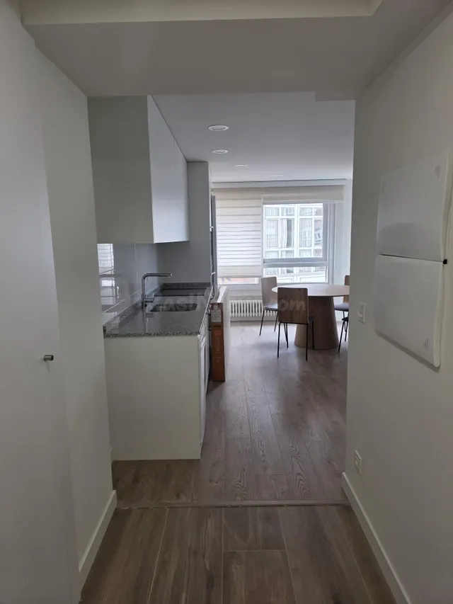 APARTAMENTO SUPERCENTRICO A ESTRENAR - foto 4