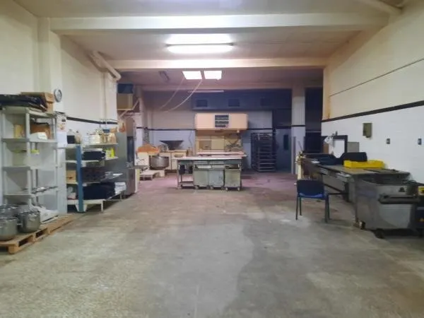 Local comercial panaderia — 15
