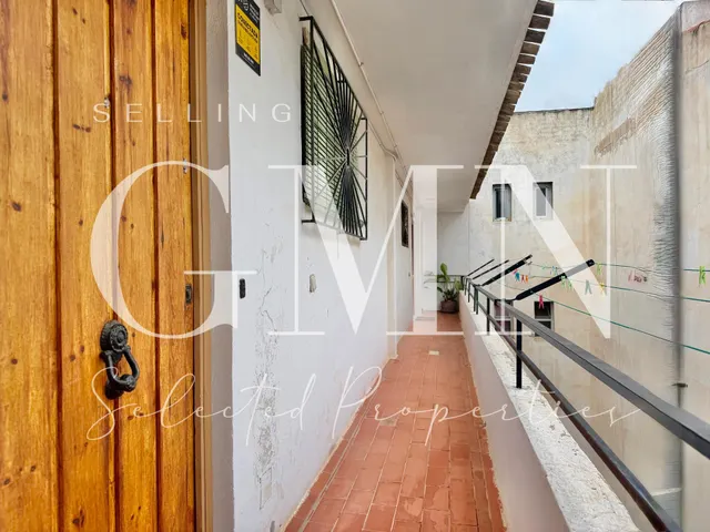 Piso 3 habitaciones 81m² en venta - Casco Antiguo — 28