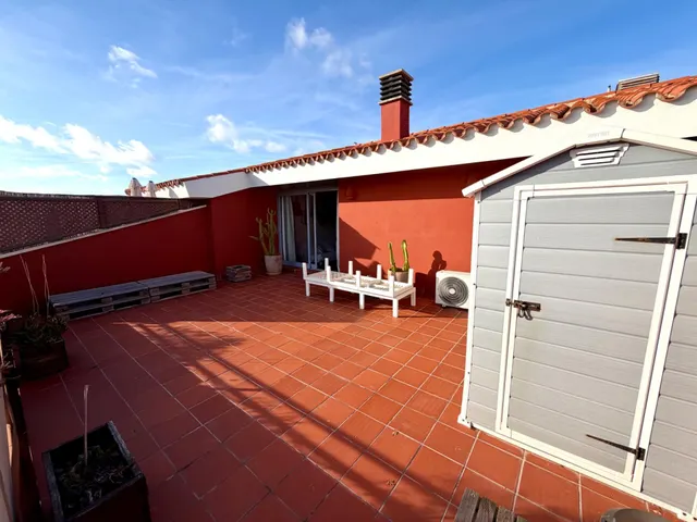 Ático Dúplex Exclusivo con 3 Terrazas, 2 Piscinas y Amplios Espacios — 43