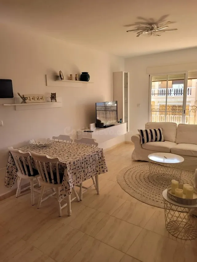 Apartamento de 2 dormitorios piscina en Villaricos - foto 2