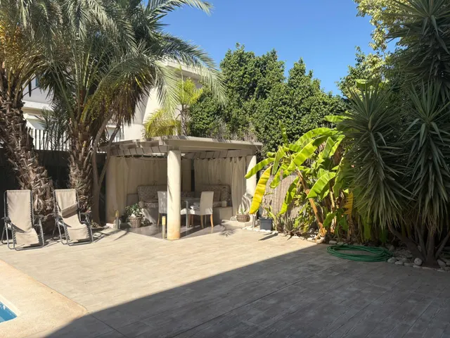 CHALET PAREADO EN MUTXAMEL (ALICANTE) — 31