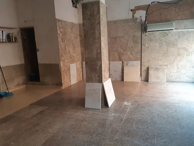 Local comercial en la Avenida — 5