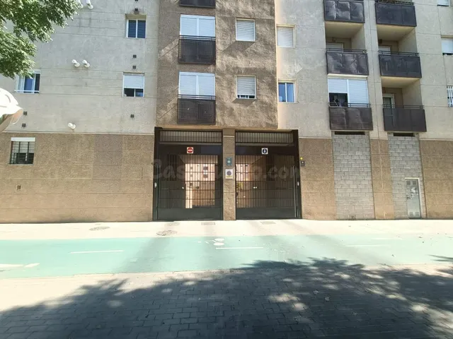 Garaje 29m² en venta - Avenida de las Ciencias - foto 2