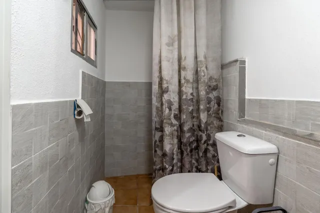 ¡MAGNIFICA CASA UNIFAMILIAR ADOSADA EN LOMALINDA, OGIJARES! — 46