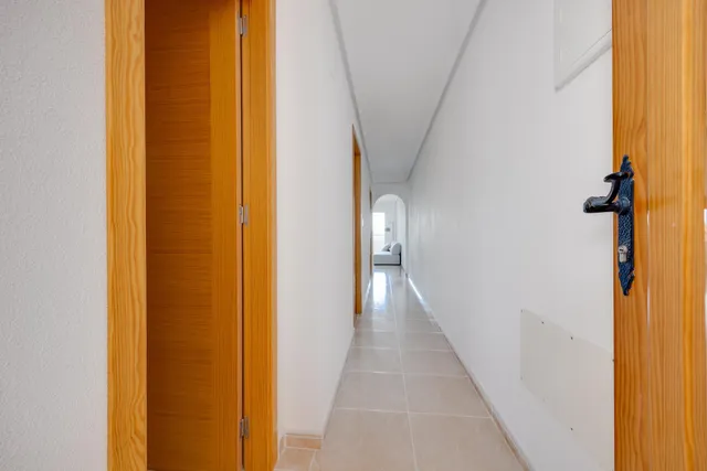 Apartamentos renovados en el centro de San Fulgencio — 28