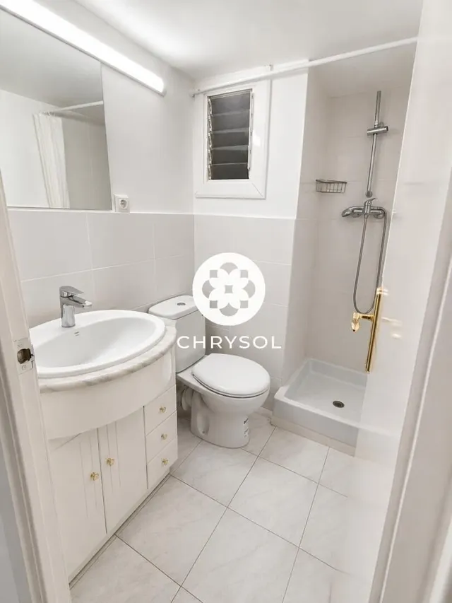 Exclusiva vivienda en Enric Granados, en pleno corazón de Barcelona. — 13