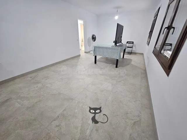 Oportunidad en Alfafar ¡Piso Reformado con Terraza! — 5
