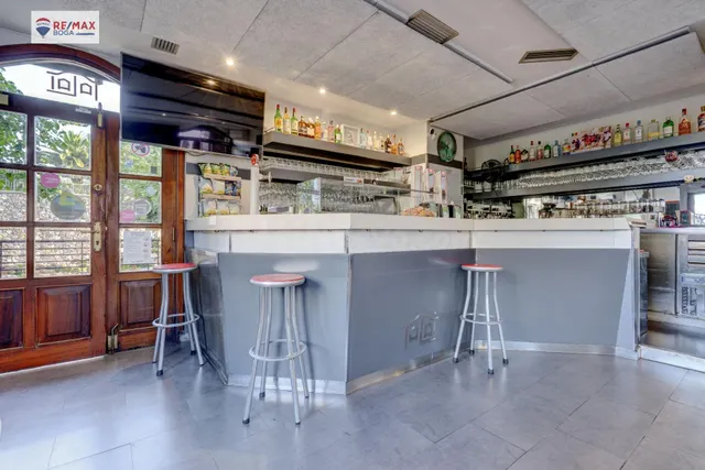 Se Vende Bar Talai: Local + Equipamiento - Intxaurrondo, Don - foto 3