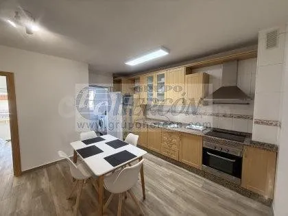 ALQUILER habitaciones SOLO CHICAS EN C- MENORCA,6-2ºA CARTAG - foto 4