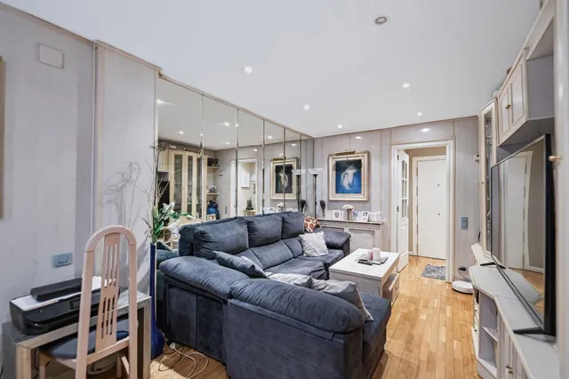 VIVIENDA MUY LUMINOSA DE 3 DORMITORIOS, 2 BAÑOS Y AMPLIA TERRAZA — 2