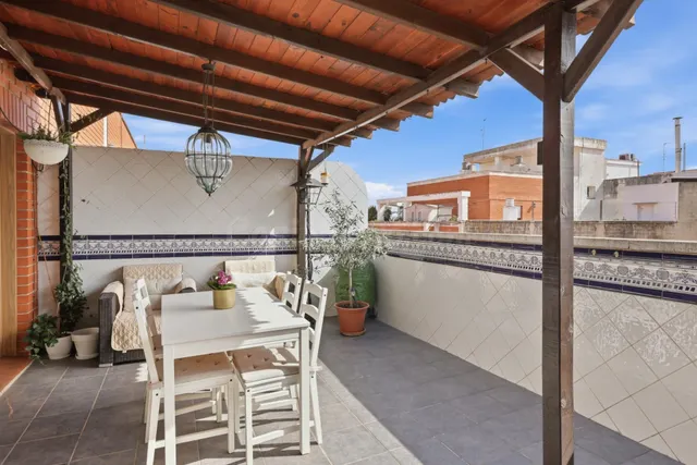Ático de 141 m2 con espectacular terraza, garaje y trastero en Benifaió — 8