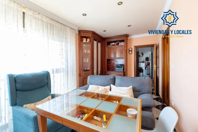 ESTUPENDO PISO EN ZONA VERGELES-ZAIDIN. — 4