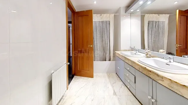 Habitación junto a la Universidad Politécnica – Se busca 4º  - foto 5