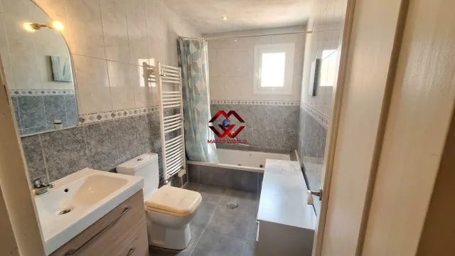 CHALET INDEPENDIENTE CON ENORME PARCELA EN CAMPOSOL — 12