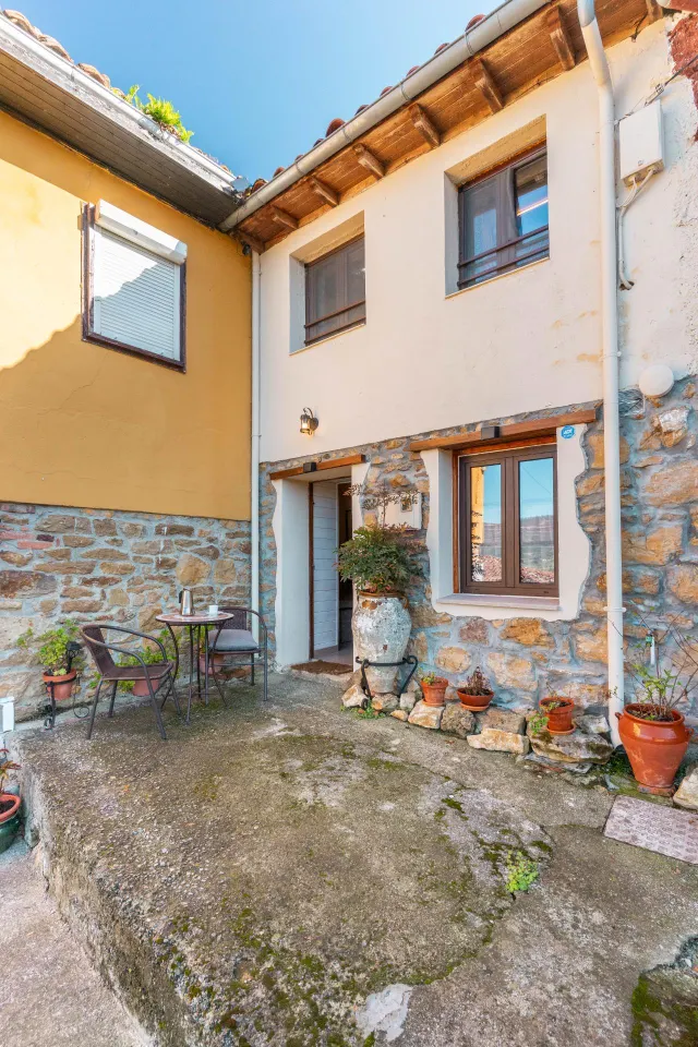 Casa totalmente reformada con finca y anexo para rehabilitar en L’Oteru, Piloña, muy cerca de Infiesto. — 28