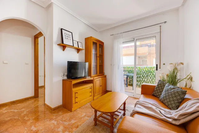 APARTAMENTO DE DOS DORMITORIOS CON VISTAS A LA LAGUNA ROSA Y CON PISCINA COMUNITARIA — 7