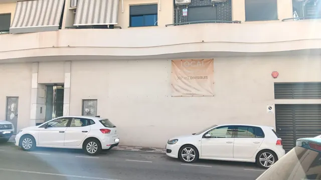 ¡GRAN OPORTUNIDAD! LOCAL COMERCIAL EN CALLE CRUCES — 5