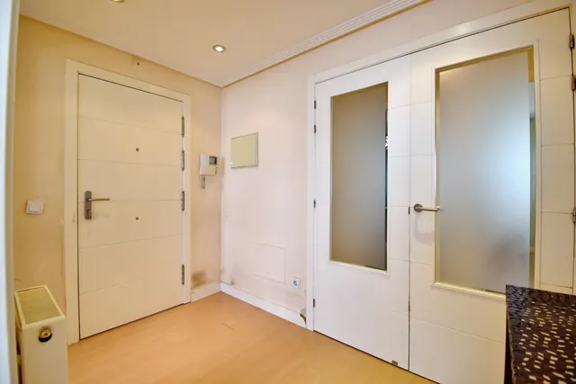 Soto del HENARES - 3 habitaciones, 2 baños, 2 plazas de garaje, piscina y trastero. — 48