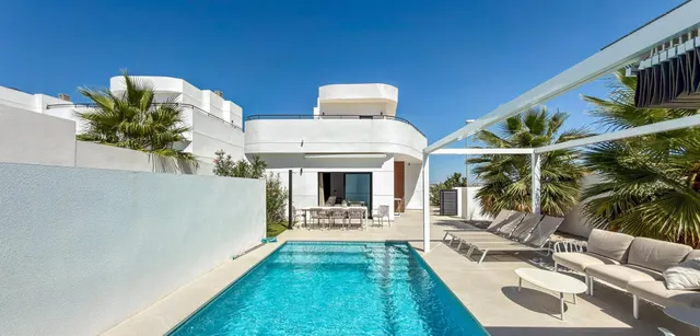Villa 4 habitaciones 240m² en venta - DOÑA PEPA - foto 2