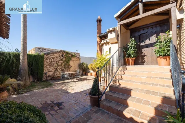 GRAN CASA CON PISCINA EN COLINAS BERMEJAS, MONACHIL — 4