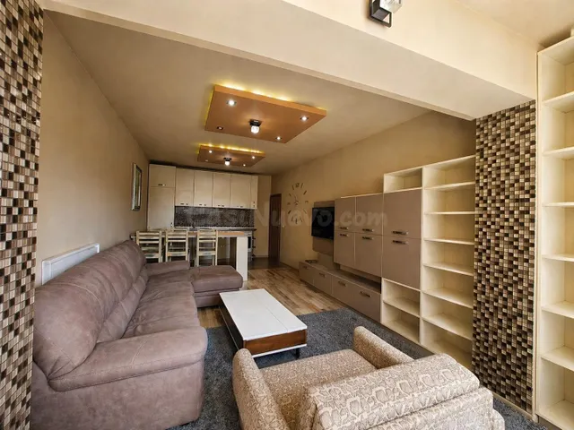 Se vende casa de 3 dormitorios en Calle Baba Iliytsa, Lagera - foto 5