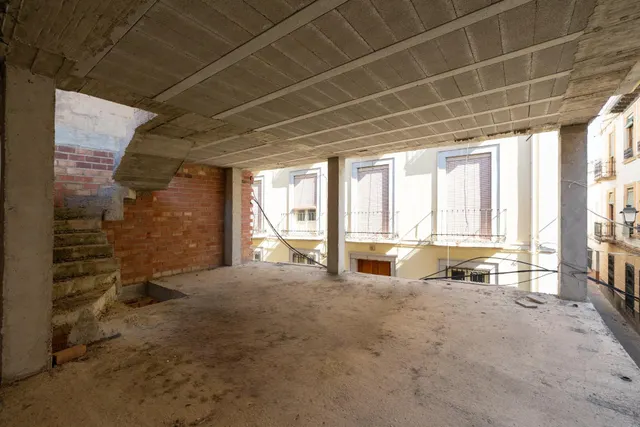 EDIFICIO EN ESTRUCTURA (358METROS CONSTRUIDOS) + PROYECTO EN SANTA FE — 14
