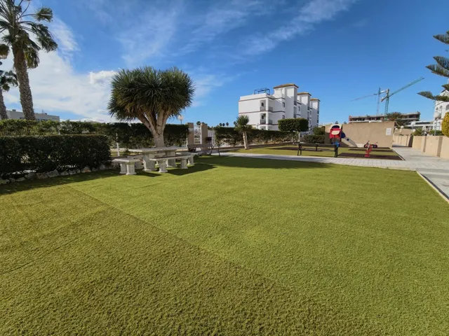 Ático con 2 habitaciones, solárium privado, garaje y vistas al mar en Orihuela Costa! — 30