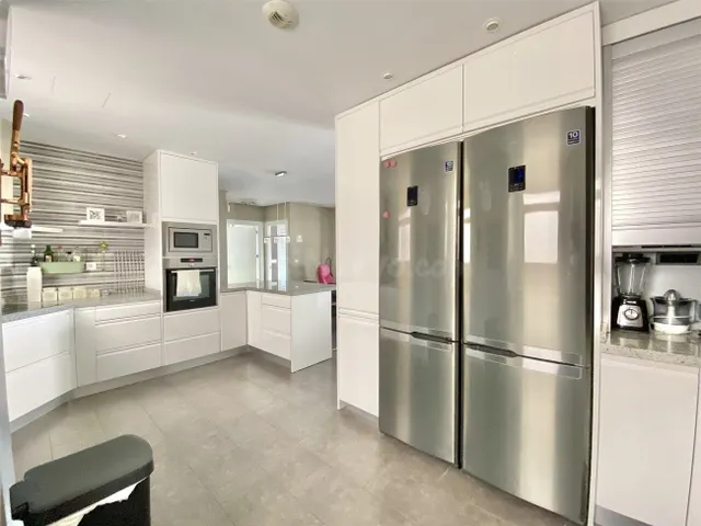 Ático 4 habitaciones 128m² en venta - Villamartín-Las Filipi - foto 2