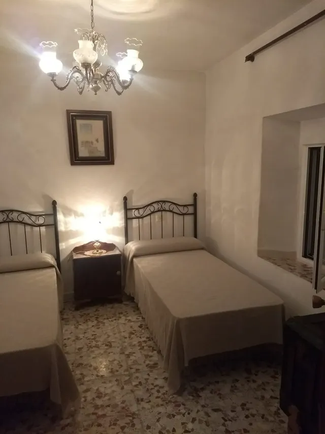 CASA A LA VENTA EN FUENTE OBEJUNA — 7